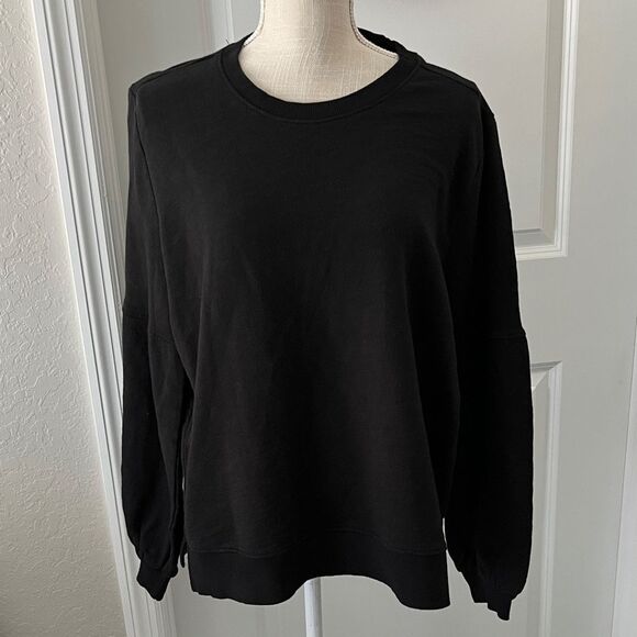 Time and Tru Classic Black Sweatshirt SZ 16-18 XL - Picture 1 of 6